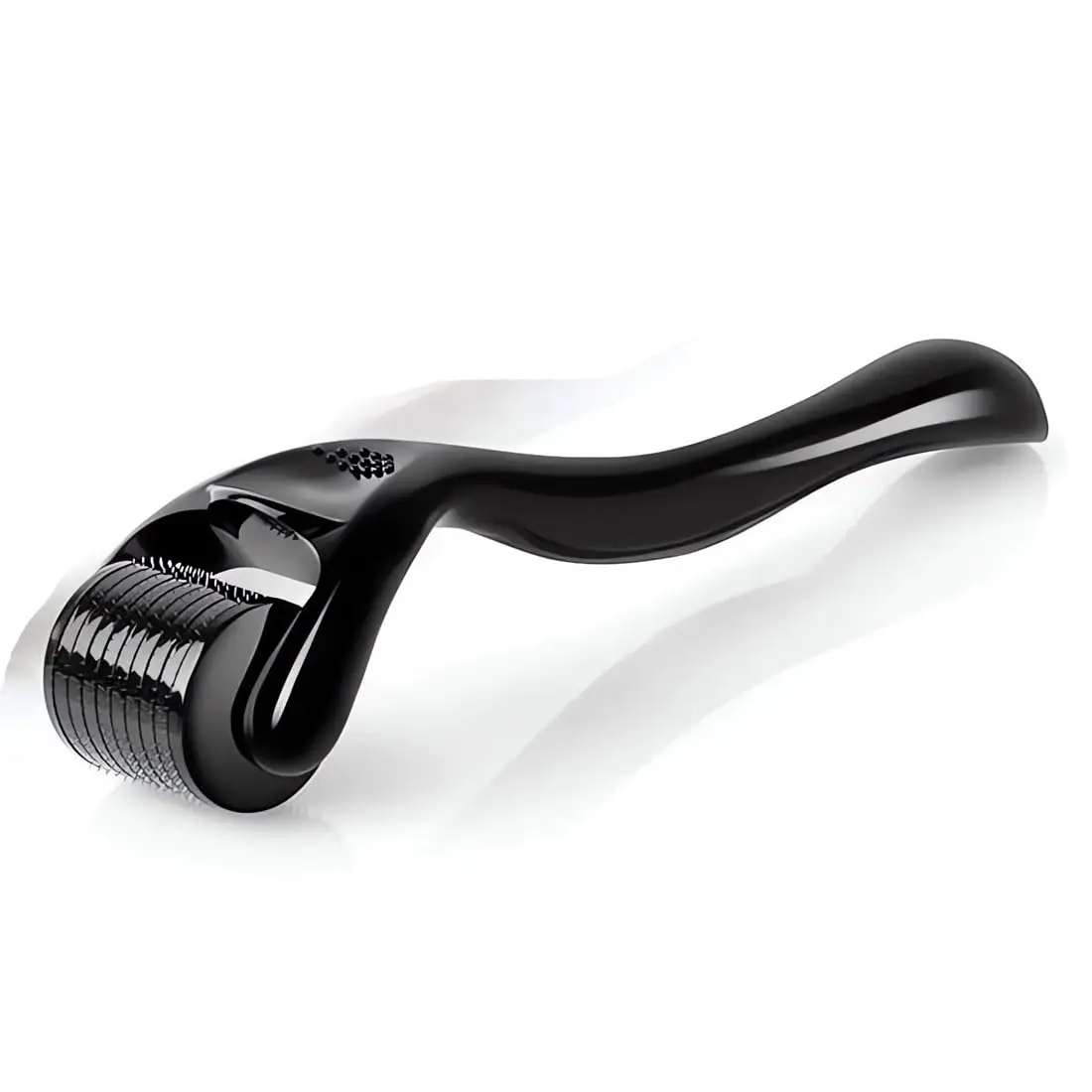 Close-up of 540-needle derma roller head with {needle_length} needles – view 3