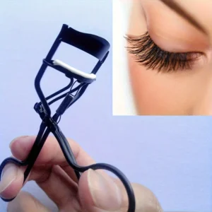 Manual eyelash curler (1PC) on white background