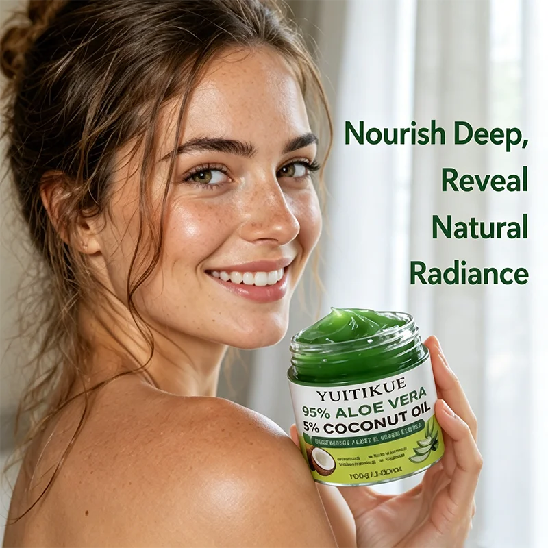 A jar of Aloe Vera and Coconut Oil body and foot cream with retinol and niacinamide, labeled for dry, rough skin. – view 3
